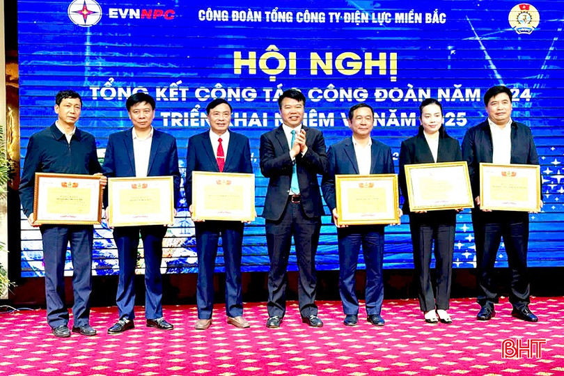 Nhiệm kỳ 2025 - 2030, Công đoàn PC Hà Tĩnh xác định rõ mục tiêu: “Đoàn kết - Dân chủ - Kỷ cương - Đổi mới - Phát triển”. bqbht_br_aaa.jpg