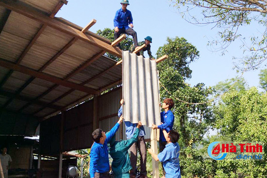 300 luot dvtn giup dan khac phuc hau qua to loc