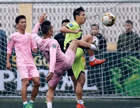 Đỗ Hùng Dũng: Từ sân phủi đến Quả bóng Vàng Việt Nam