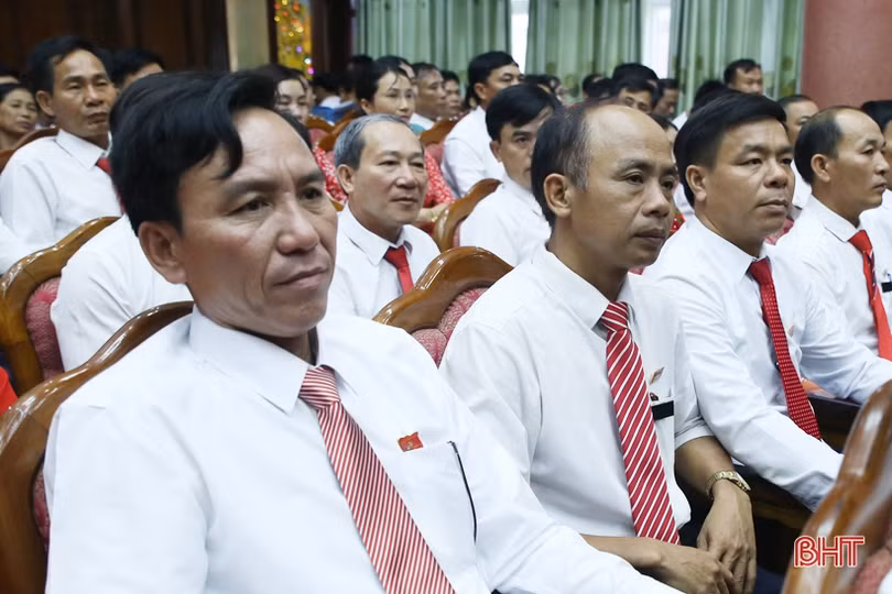 Đại biểu tâm huyết “hiến kế” thực hiện mục tiêu Nghị quyết Đại hội Đảng bộ Thạch Hà nhiệm kỳ mới