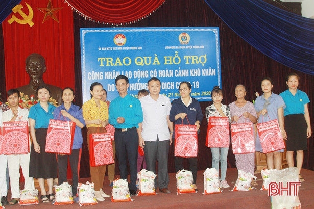 Công đoàn các cấp ở Hà Tĩnh tiếp tục tri ân người lao động trong Tháng công nhân