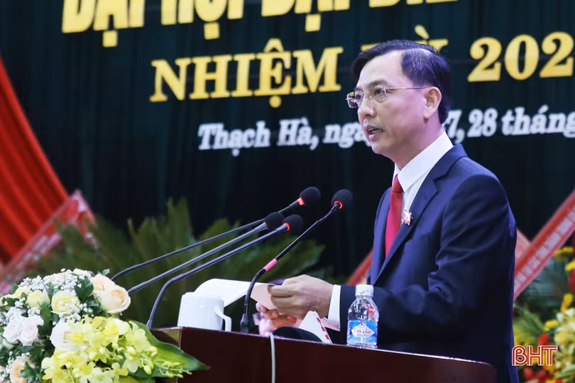 Khai mạc trọng thể đại hội đảng bộ cấp huyện đầu tiên ở Hà Tĩnh