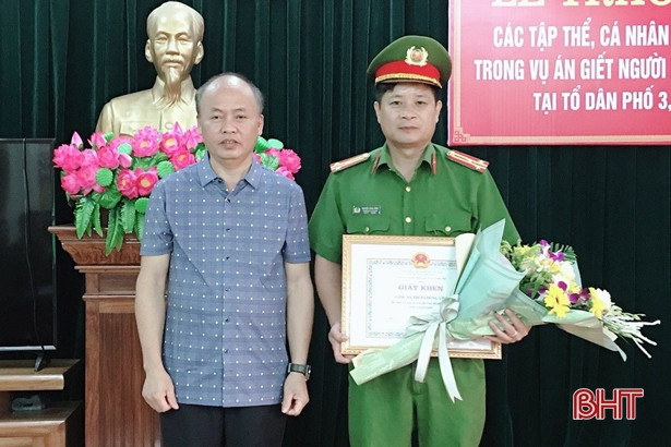 Trao thưởng 7 tập thể, cá nhân phá vụ án giết người dã man ở TX Hồng Lĩnh
