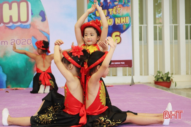 Tết Thiếu nhi sớm ở Trường mầm non iSchool Hà Tĩnh