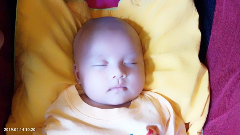 Muôn kiểu biểu cảm khi bé ngủ