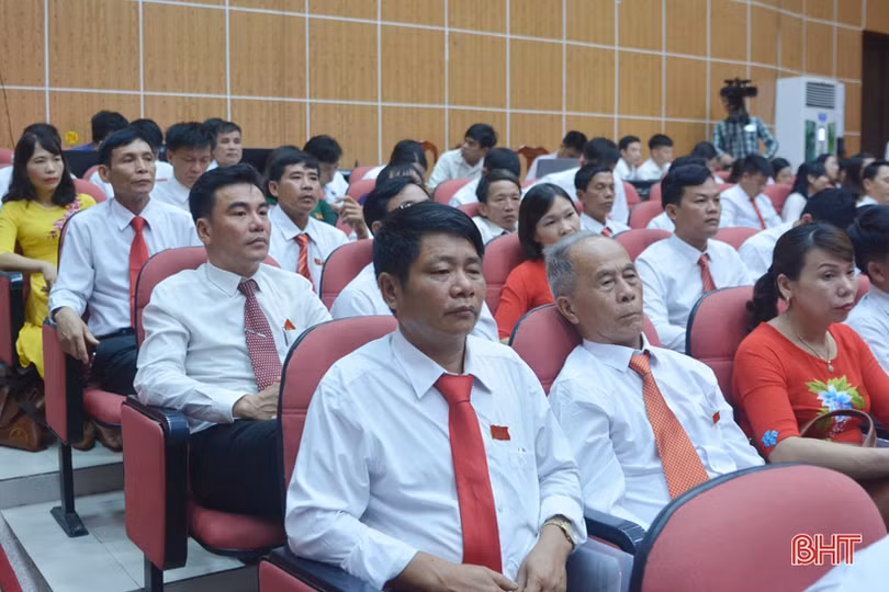 38 đồng chí được bầu vào Ban Chấp hành Đảng bộ huyện Can Lộc khóa XXXVI