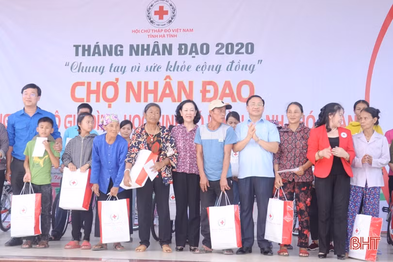 Hà Tĩnh đã có những bước phát triển tích cực, góp phần cải thiện và nâng cao đời sống Nhân dân