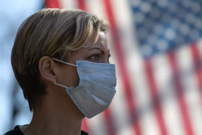 Số người chết do Covid-19 ở Mỹ vượt ngưỡng 100.000