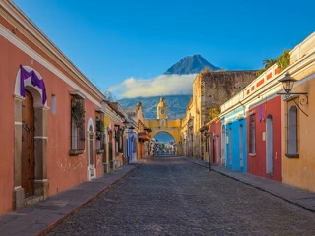 Những quốc gia mở cửa du lịch trong tháng 6