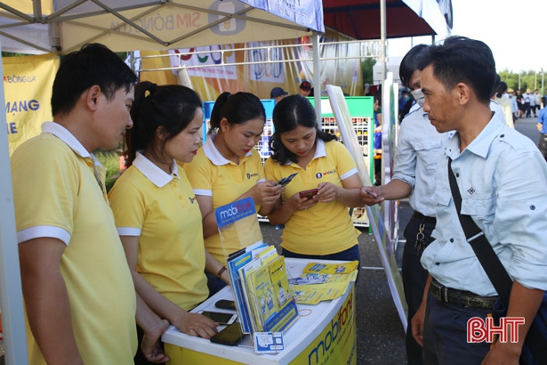 “Gian hàng 0 đồng” hỗ trợ thanh niên công nhân khó khăn tại Formosa Hà Tĩnh