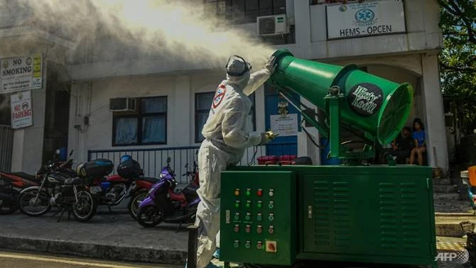 Tổng thống Philippines tuyên bố chỉ mở lại trường học khi có vaccine Covid-19