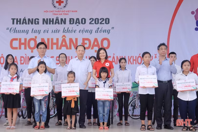 Hà Tĩnh đã có những bước phát triển tích cực, góp phần cải thiện và nâng cao đời sống Nhân dân