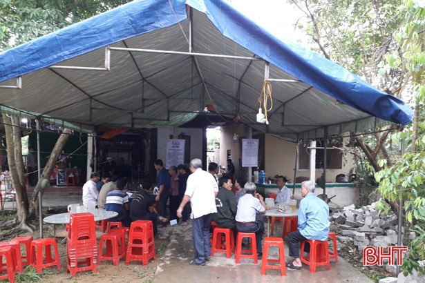 Rủ nhau tắm hồ, một học sinh đuối nước thương tâm