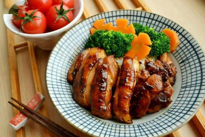 Nắng nóng, làm món đùi gà hấp “cực phẩm” ai nấy đều mê