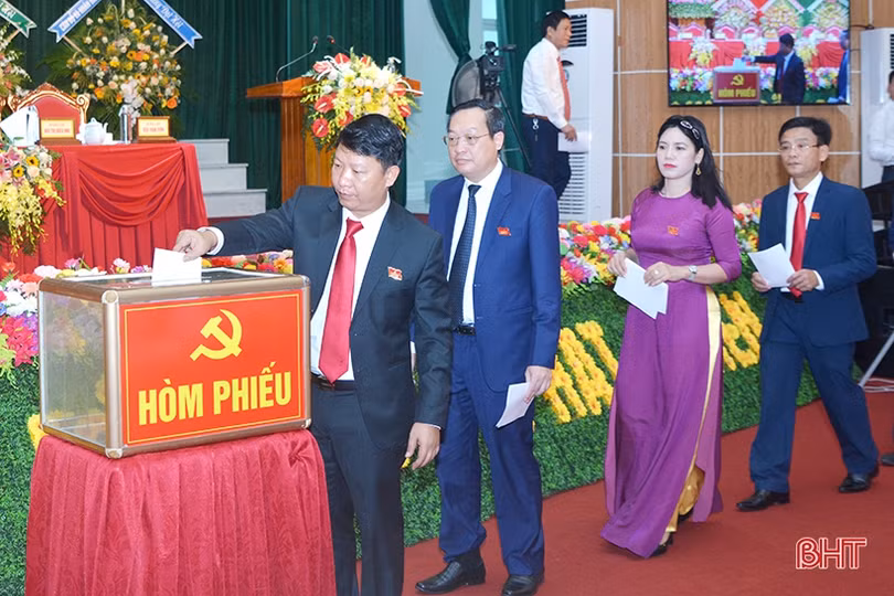 Năng động, sáng tạo, quyết tâm sớm đưa Nghị quyết Đại hội Đảng bộ huyện Can Lộc vào cuộc sống