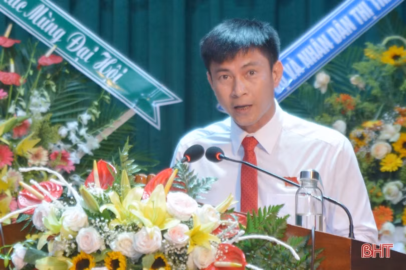 Ông Nguyễn Như Dũng tái cử chức vụ Bí thư Huyện ủy Can Lộc nhiệm kỳ 2020-2025