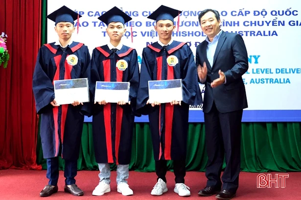 Xây dựng Trường Cao đẳng Công nghệ Hà Tĩnh đạt chuẩn quốc gia vào năm 2025