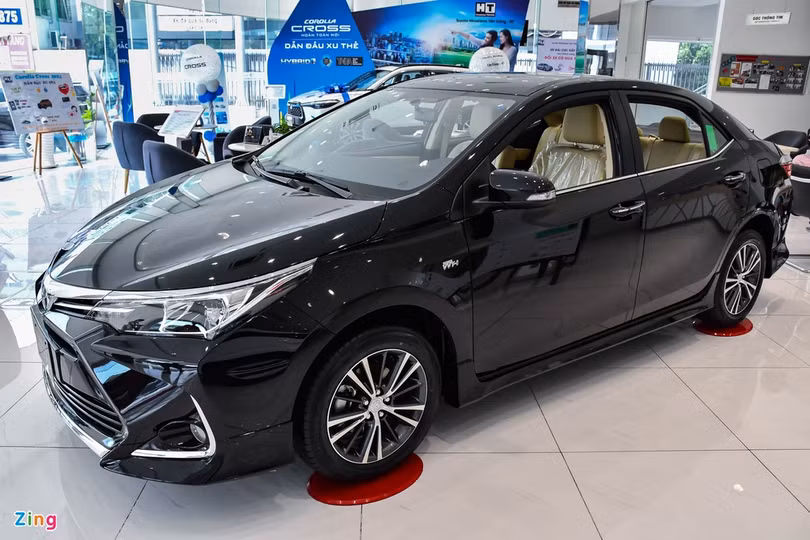 Chi tiết Toyota Corolla Altis 2020 giá từ 733 triệu đồng tại Việt Nam