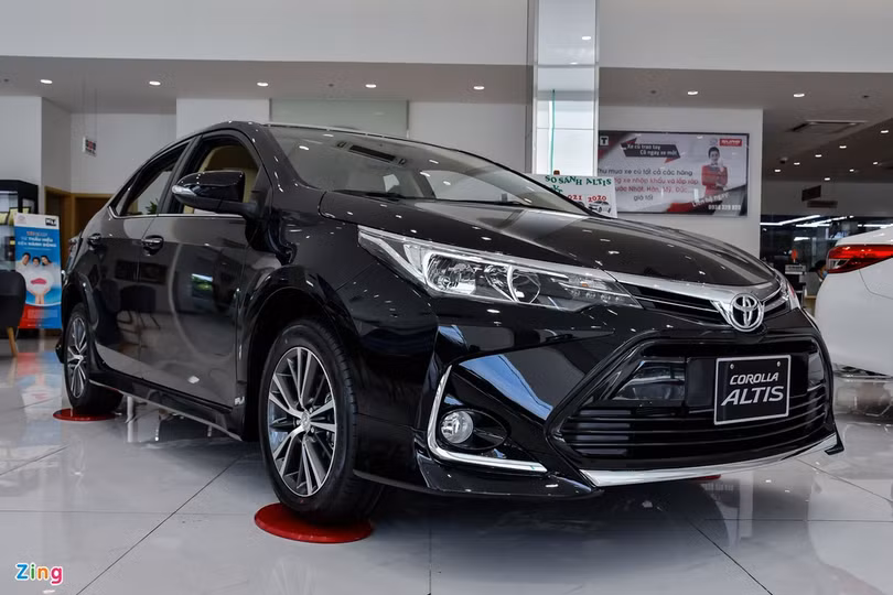 Chi tiết Toyota Corolla Altis 2020 giá từ 733 triệu đồng tại Việt Nam