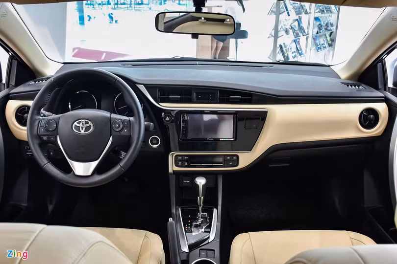 Chi tiết Toyota Corolla Altis 2020 giá từ 733 triệu đồng tại Việt Nam