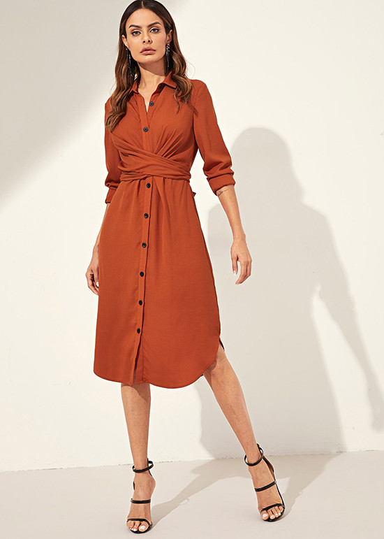 Tiết trời sang thu, dễ dàng mặc đẹp với váy sơ mi