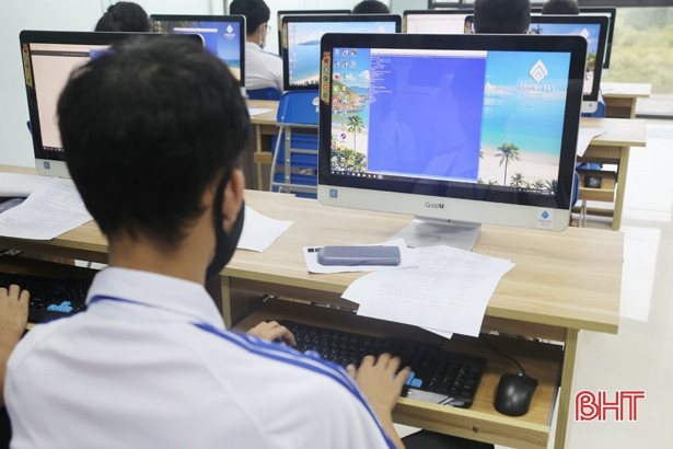 94 thí sinh tranh tài Hội thi Tin học trẻ tỉnh Hà Tĩnh lần thứ XXIII