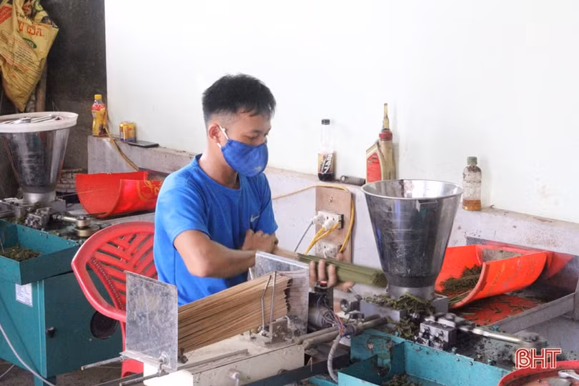 9X Hà Tĩnh với khát vọng mang “công xưởng” về làng...