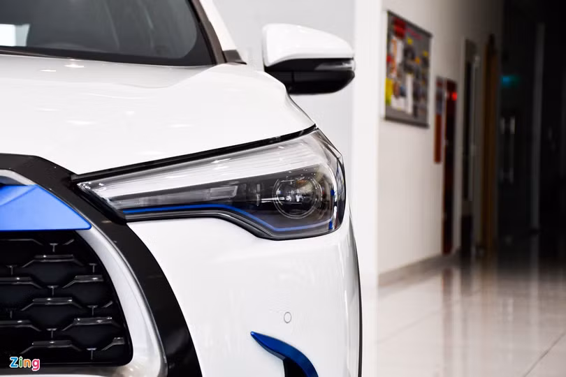 Chi tiết Toyota Corolla Cross 1.8HV - xe hybrid giá dưới 1 tỷ đồng
