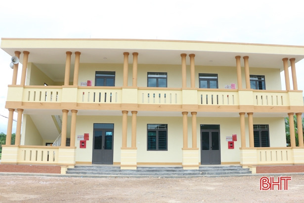 Gần 26 tỷ đồng xây 10 nhà tránh lũ cộng đồng ở huyện miền núi Hà Tĩnh