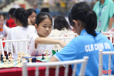 571 VĐV tranh tài Giải Vô địch cờ vua Thành Sen Hà Tĩnh mở rộng