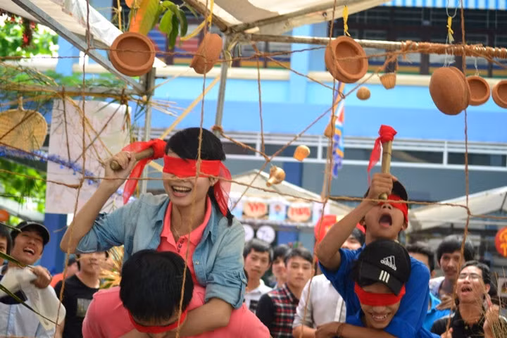 kham pha tet viet qua nhung tro choi dan gian