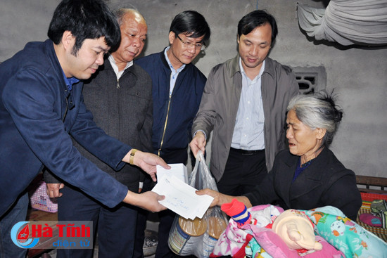 Bí thư Tỉnh ủy: "Vui Xuân, mừng Đảng bằng các hoạt động ý nghĩa, thiết thực" ảnh 13 bi thu tinh uy vui xuan mung dang bang cac hoat dong y nghia thiet thuc