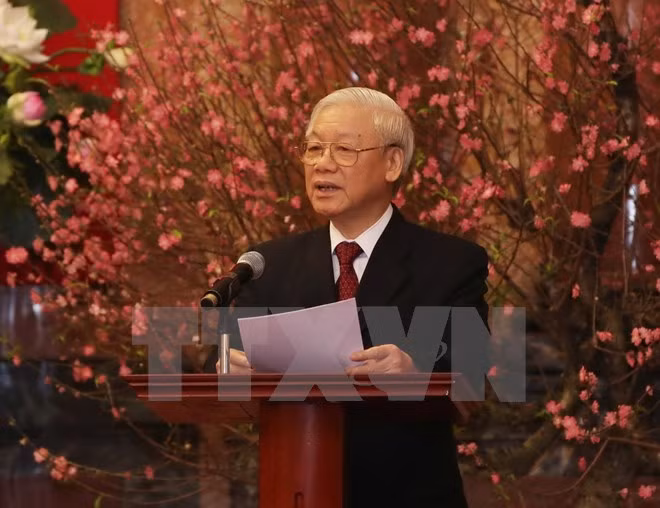 tong bi thu nguyen phu trong chuc tet dong bao va chien sy ca nuoc