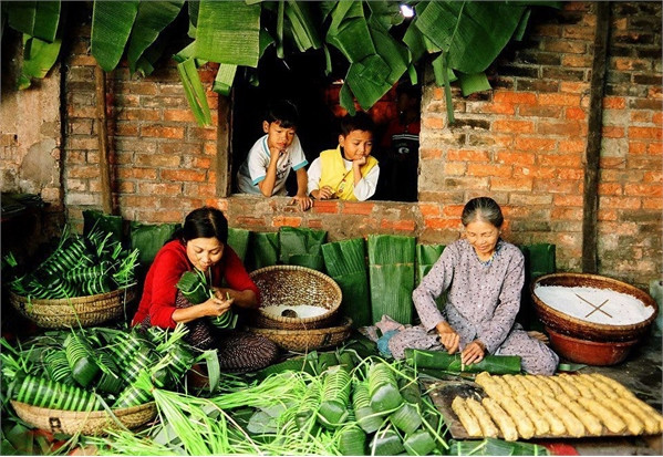 tet que