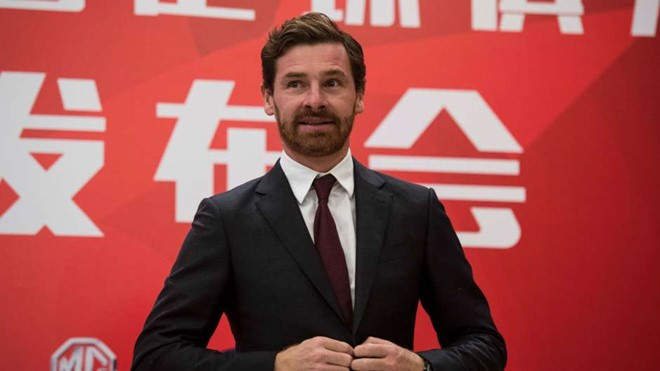 17. Andre Villas Boas: Bị gọi là "thảm họa HLV" ở Chelsea và Tottenham nhưng Villas Boas vẫn cứu vãn được sự nghiệp bằng những thành công cùng Zenit. Ngay lập tức, vị thuyền trưởng trẻ tuổi được mời sang làm việc tại Shanghai SIPG. 20 ten tuoi cua bong da the gioi bi trung quoc danh cap
