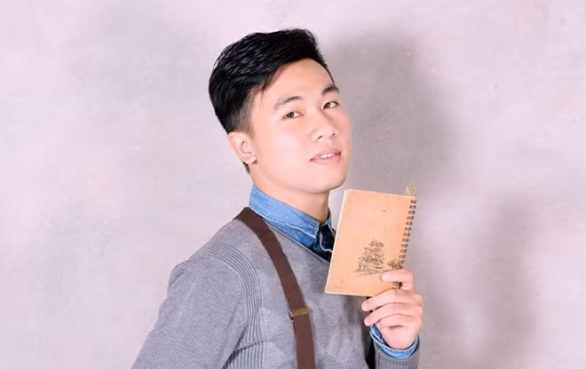 Cây viết đang được chú ý Trần Duy Thành. mot cuon sach hai chang trai va nhung thuong yeu dong day