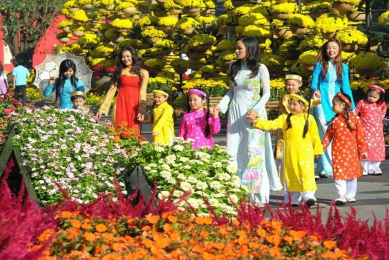 tet dinh dau 2017 ngay gio va huong xuat hanh tot