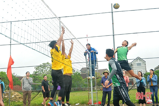 Kỳ Lợi vô địch Giải Bóng chuyền nam thanh niên TX Kỳ Anh