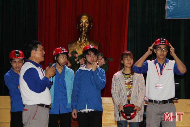 Bổ ích “Ngày hội Thanh niên với văn hóa giao thông” ở Nghi Xuân