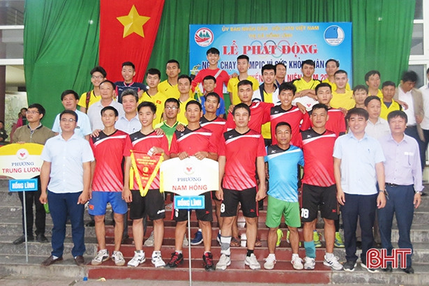 Hấp dẫn Giải Bóng chuyền thanh niên thị xã Hồng Lĩnh
