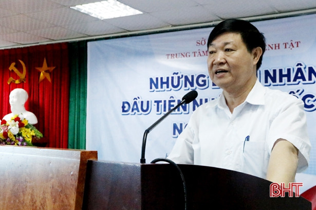 Hà Tĩnh phát thuốc điều trị HIV/AIDS từ nguồn bảo hiểm y tế