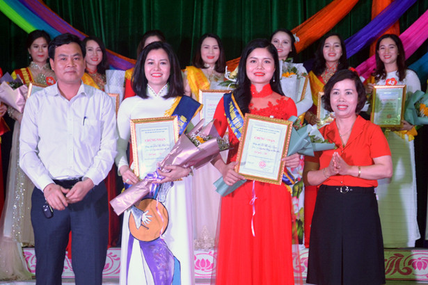 Hội thi “Nữ công sở tài năng, duyên dáng” tôn vinh vẻ đẹp nữ CNVC-LĐ