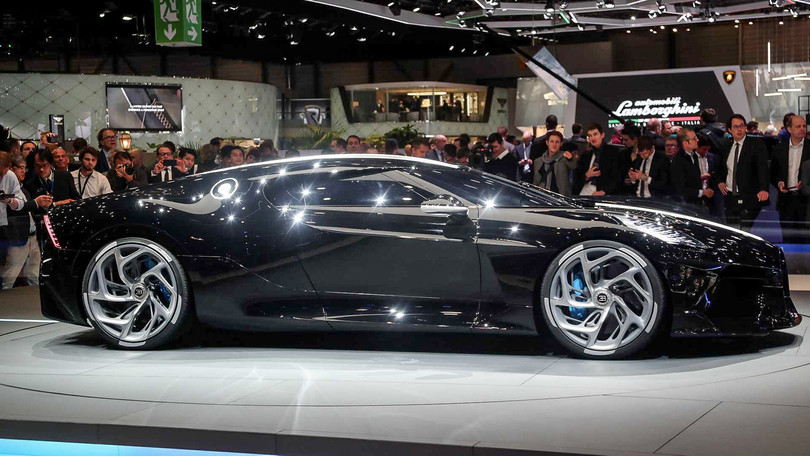 Siêu xe Bugatti đắt nhất thế giới giá gần 19 triệu USD
