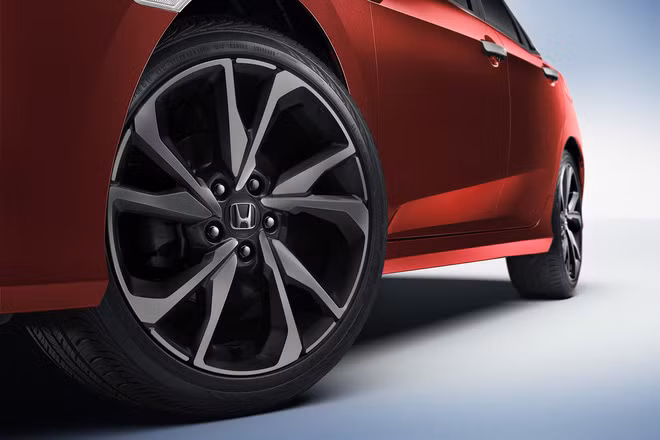 Honda Civic 2019 bất ngờ ra mắt Việt Nam