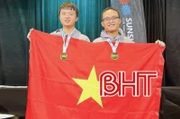 Chuyện chưa kể về đôi bạn thân cùng giành HCV Olympic Toán quốc tế 