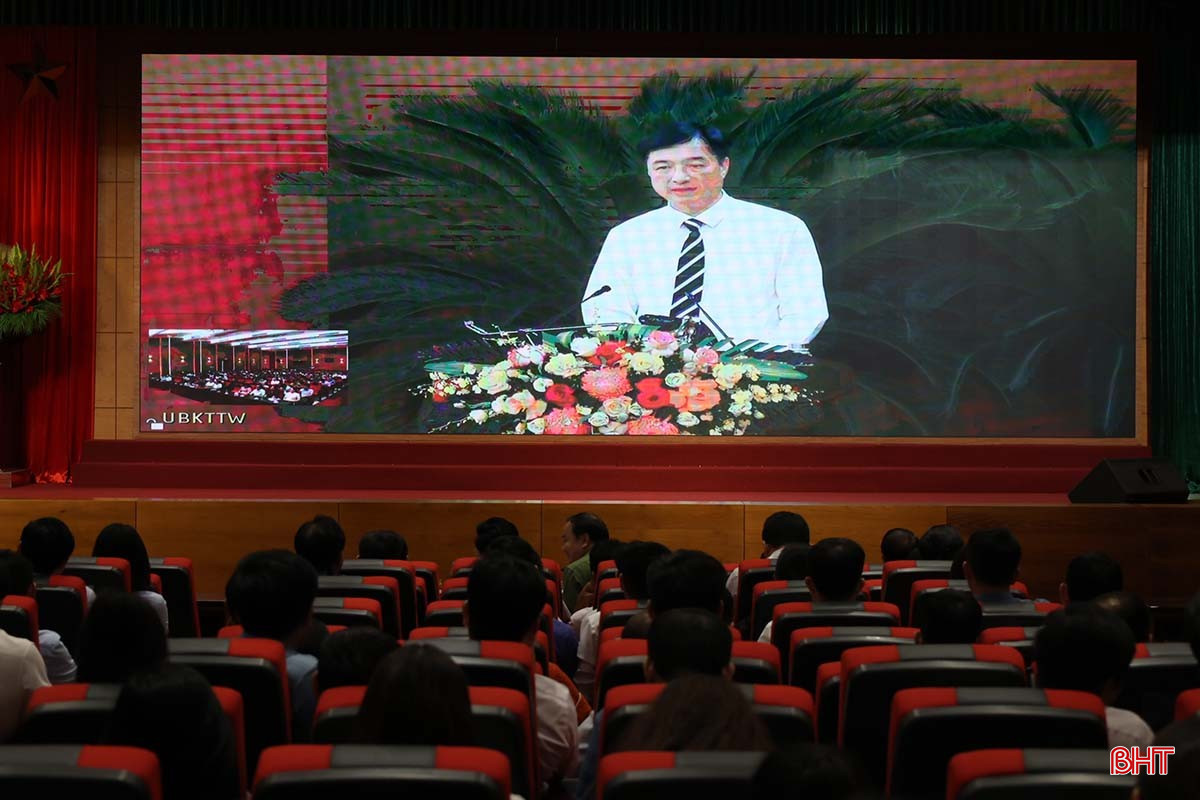bqbht_br_chu-nhiem-uy-ban-kiem-tra-trung-uong-phat-bieu.jpg