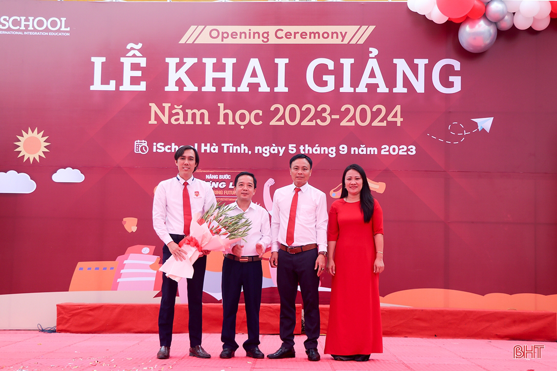 Các trường học ở Hà Tĩnh khai giảng năm học 2023 - 2024