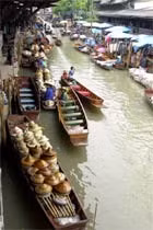 Chợ nổi ở Bangkok.