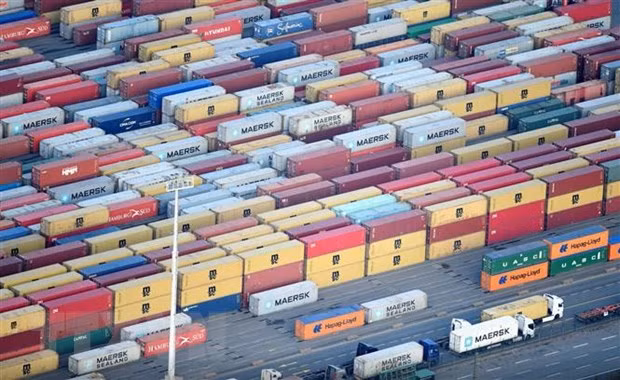 IMF có thể hạ dự báo tăng trưởng kinh tế toàn cầu vào tháng tới