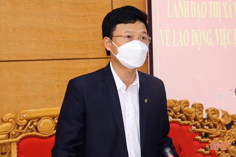 TX Kỳ Anh đối thoại với thanh niên về lao động, việc làm